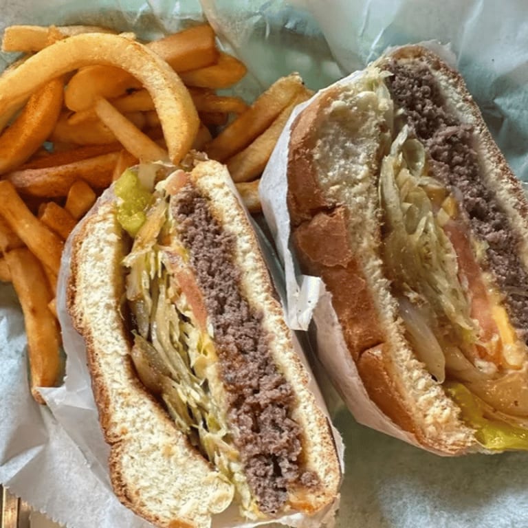 Bold Espresso Beverages to Savor