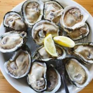 Fresh Oysters on the Half Shell - 10 Steamed Oysters