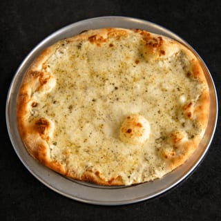 Alfredo Pizza