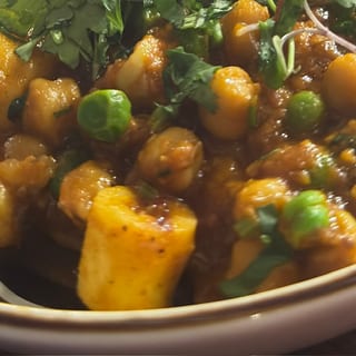 Chana Masala Curry With Rice