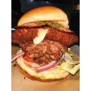 Mambo Italiano Burger