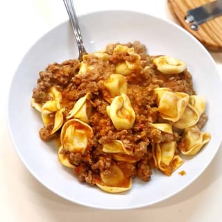 Tortellini meat sauce