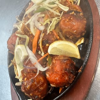 Tandoori chicken momo