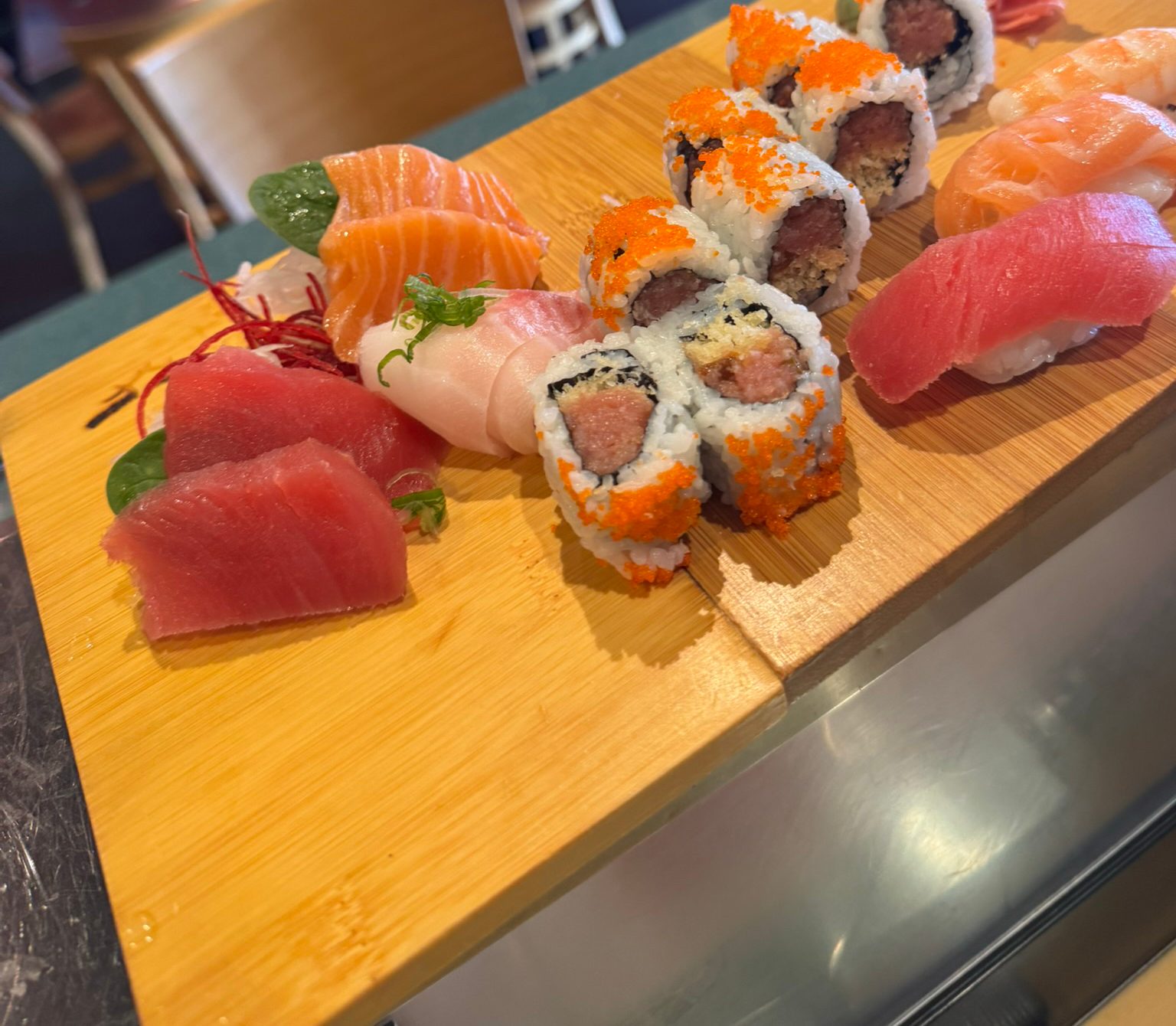 Sushi/Sashimi Combo.