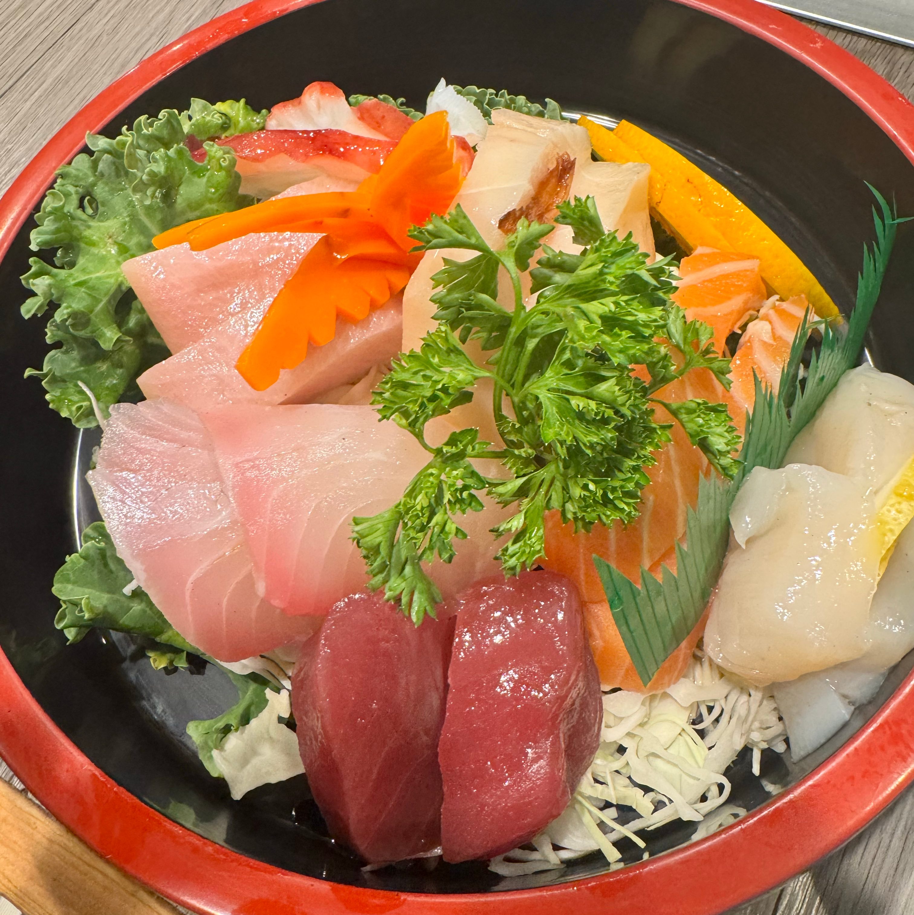 Sashimi Mix (9 PCS).