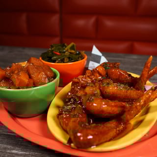 Fried Honey Hot Chicken Wings