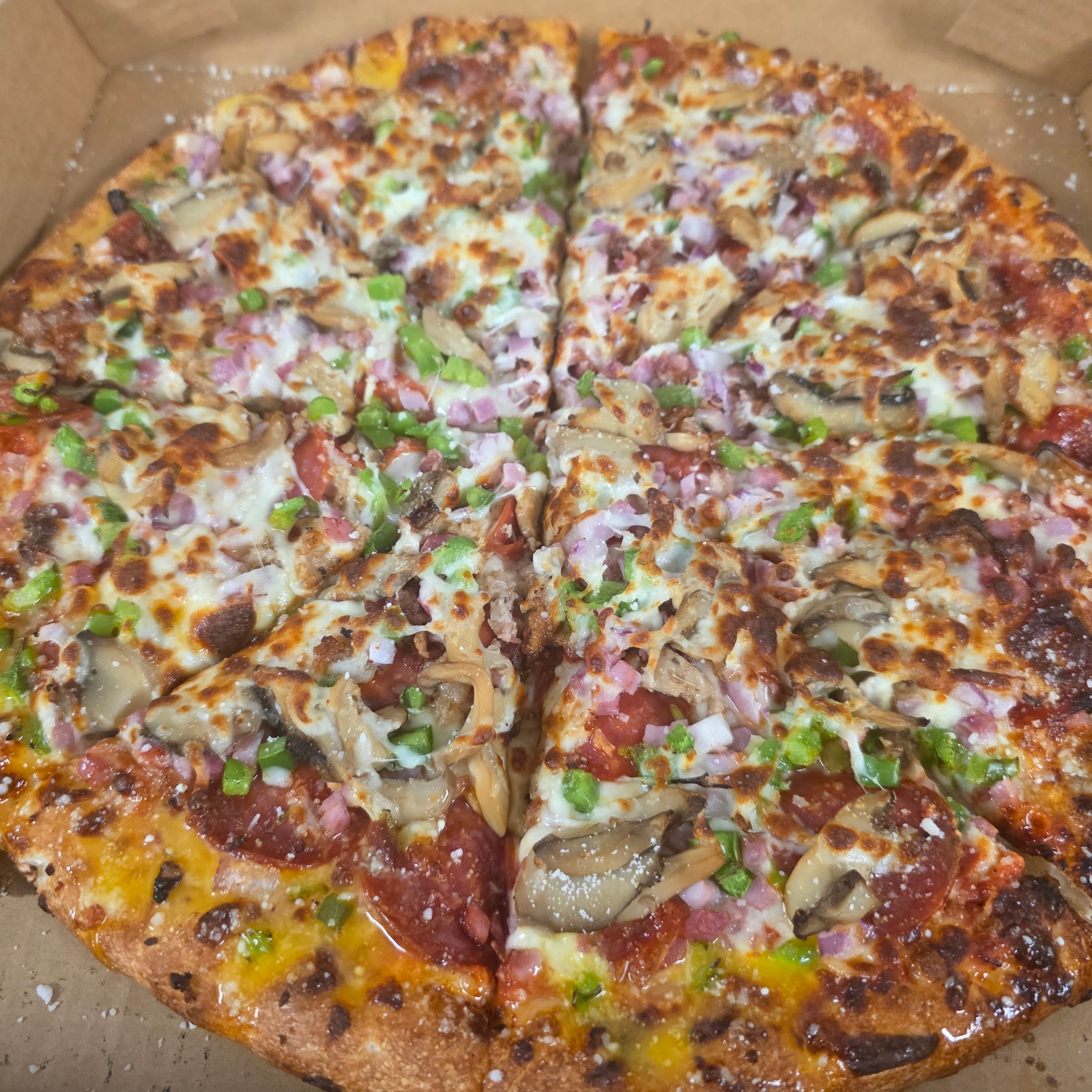 Deluxe Pizza.