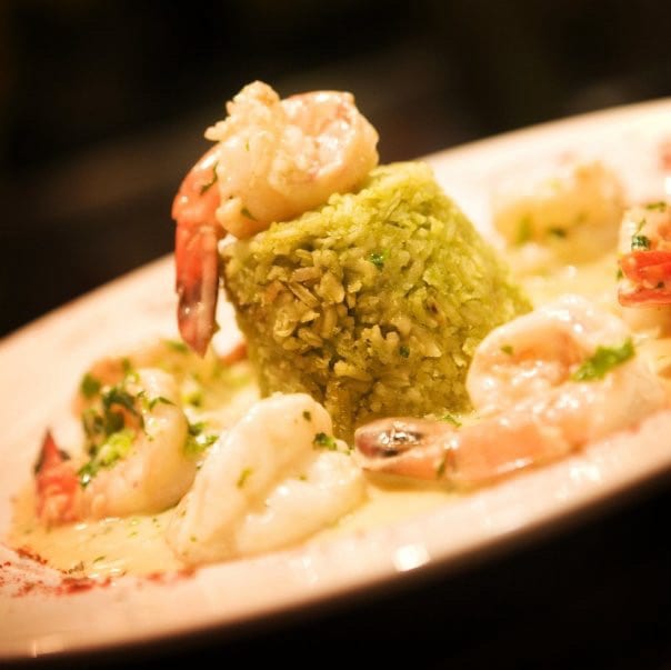 Camarones Al Tequila , Tequila Shrimp.