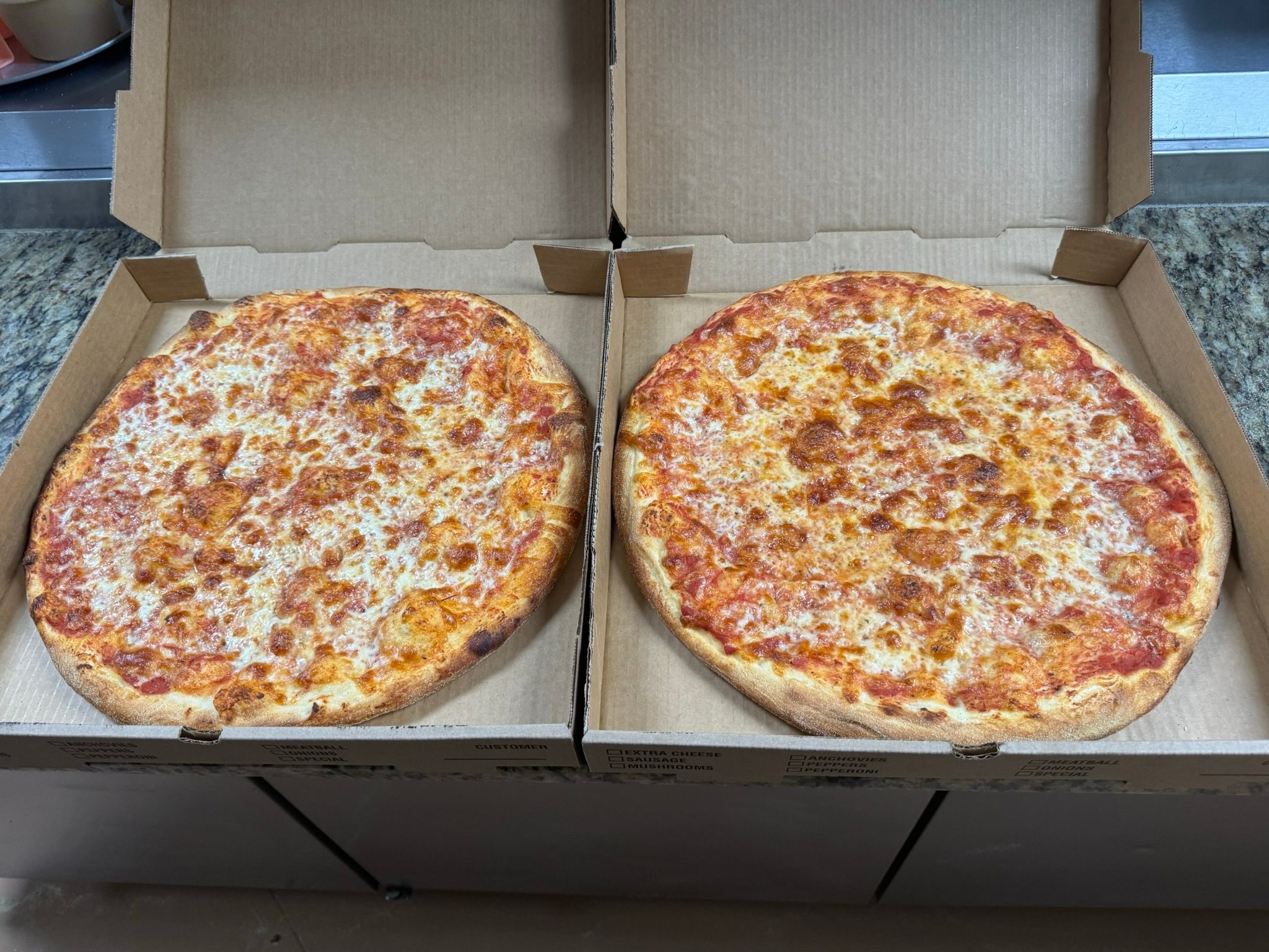 Game day Deal 2XL 18' Cheese Pizzas 24 Bone in Wings and 2 orders of Garlic Knots!  Game Day Deal!.