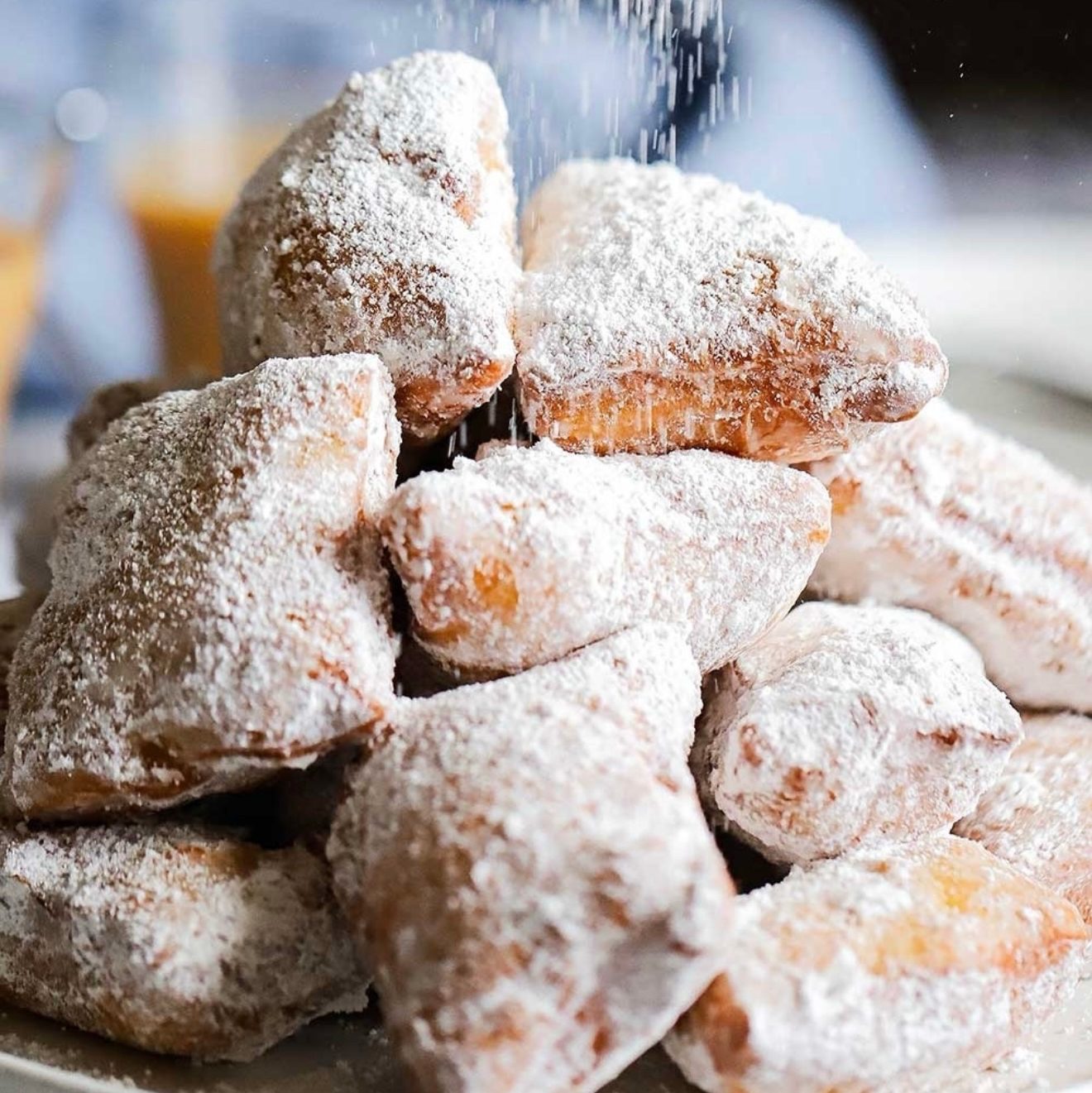 Beignets.
