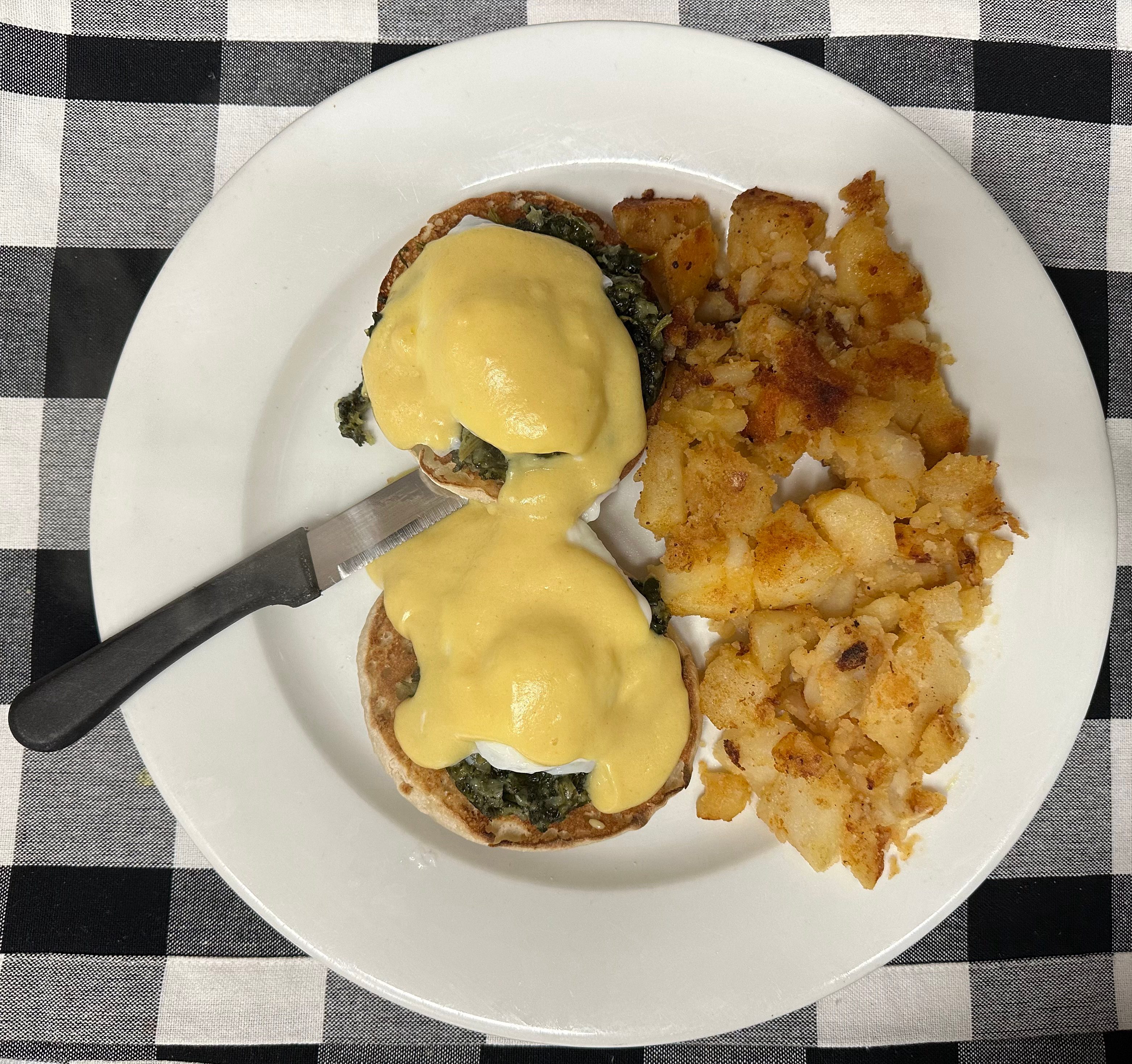 Eggs Benedict Florentine.
