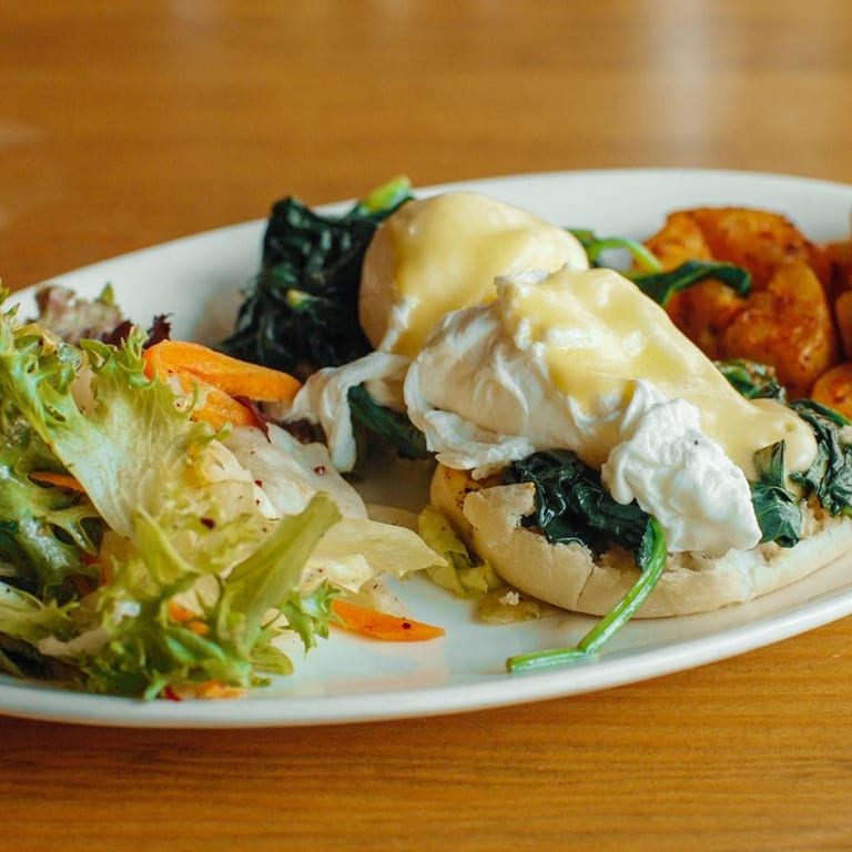 Eggs Florentine: A Mediterranean Breakfast Favorite