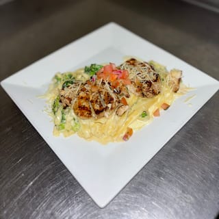 Chicken alfredo pasta