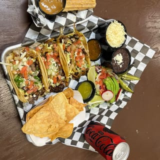 Mariachi Trio Tacos Combo