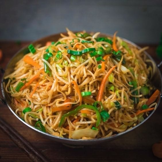 Chicken Hakka Noodles.