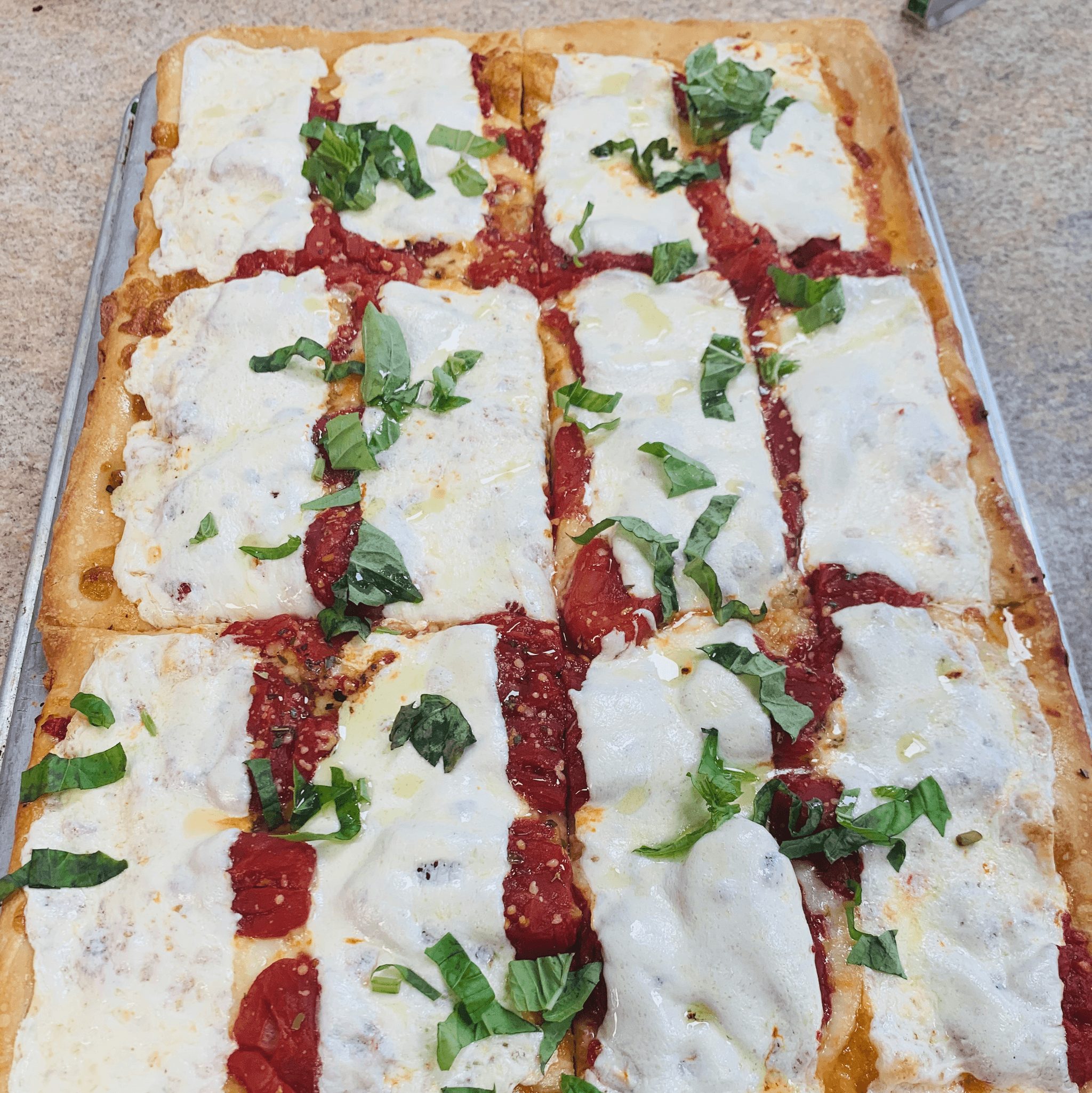 Grandma Pizza (Pizza).