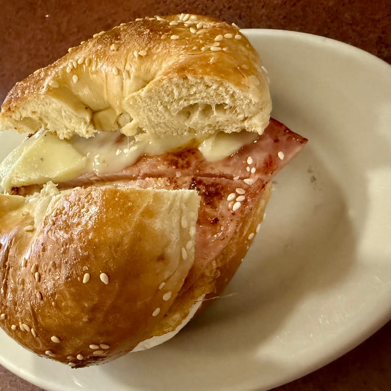 Delicious Chicken Sandwiches: A Local Favorite