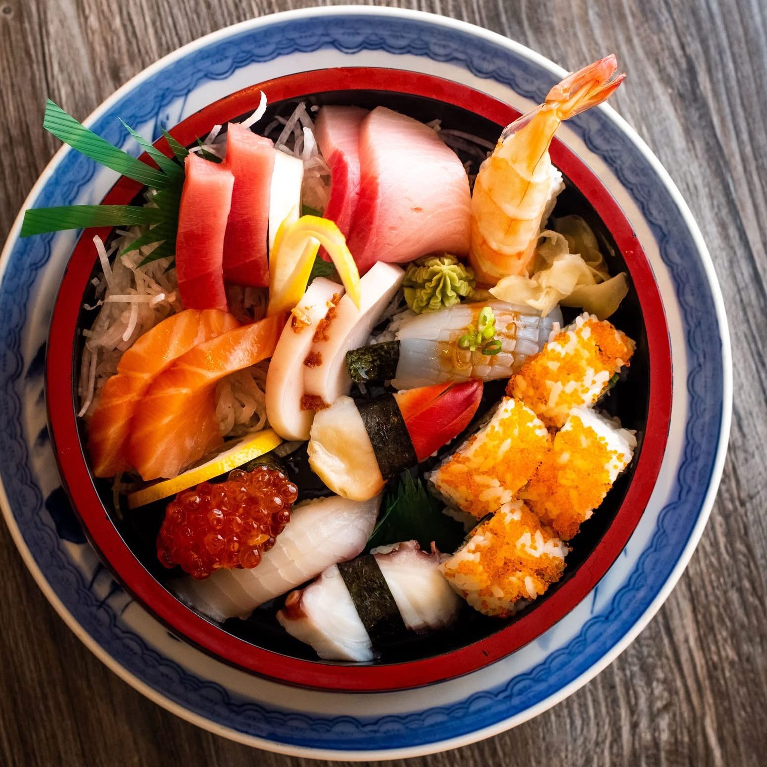 Sushi & Sashimi Combo Dinner.