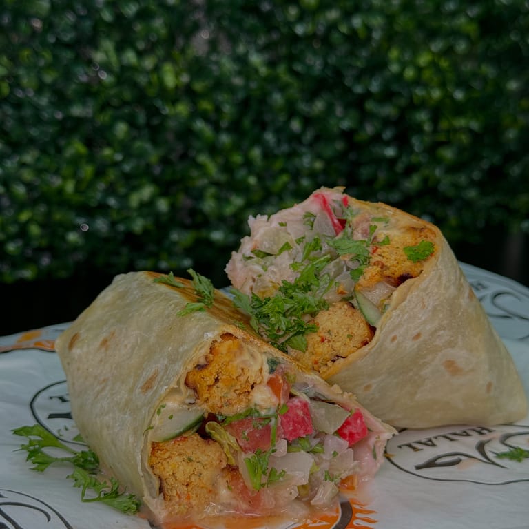 Golden Crispy Fries: A Perfect Side for Shawarma