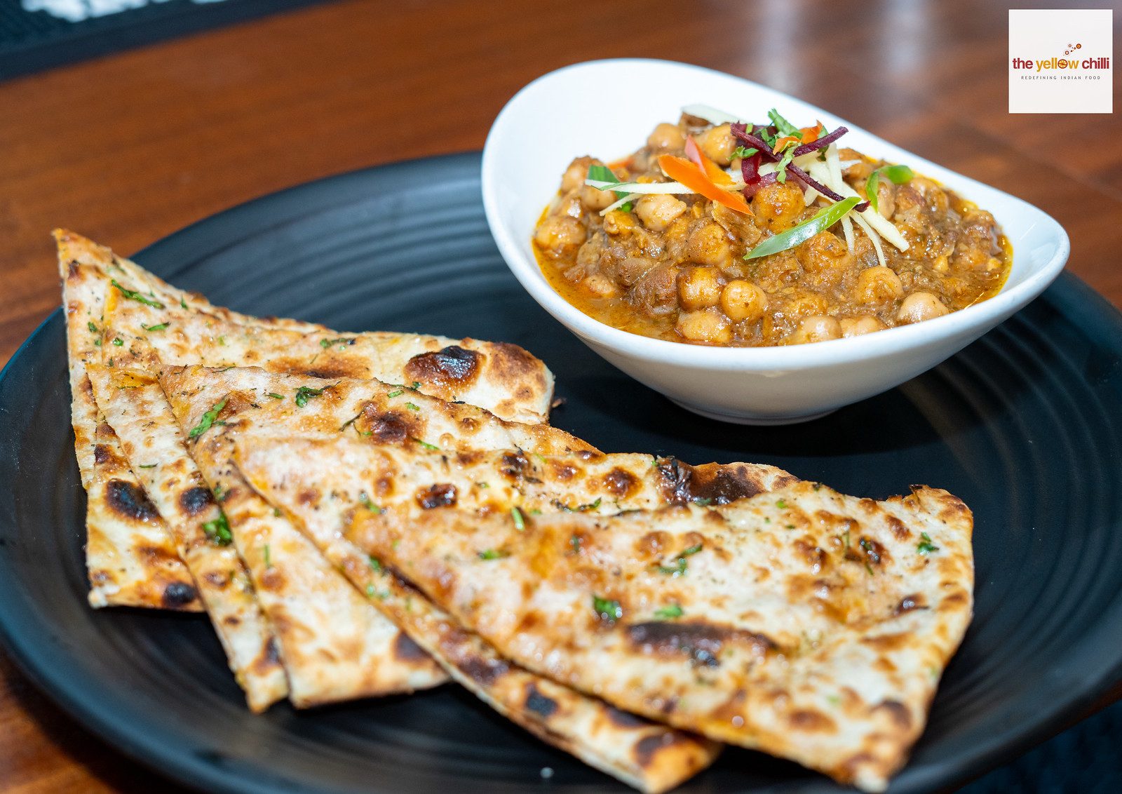 Amritsari Chole Kulcha.