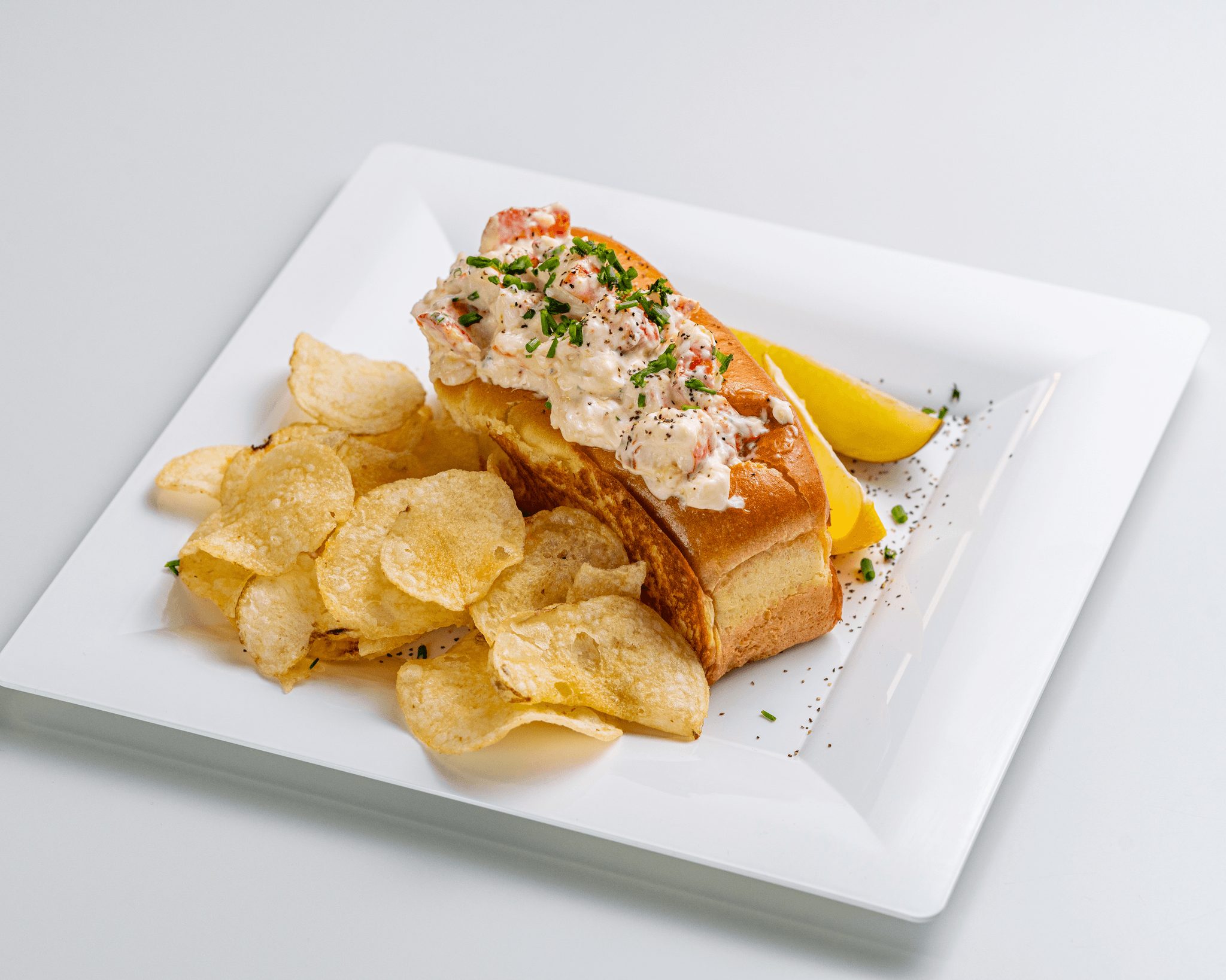 Maine Lemon Mayo Lobster Roll Combo  (Warm).