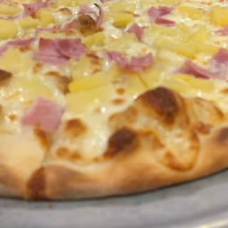 Hawaiian Pizza