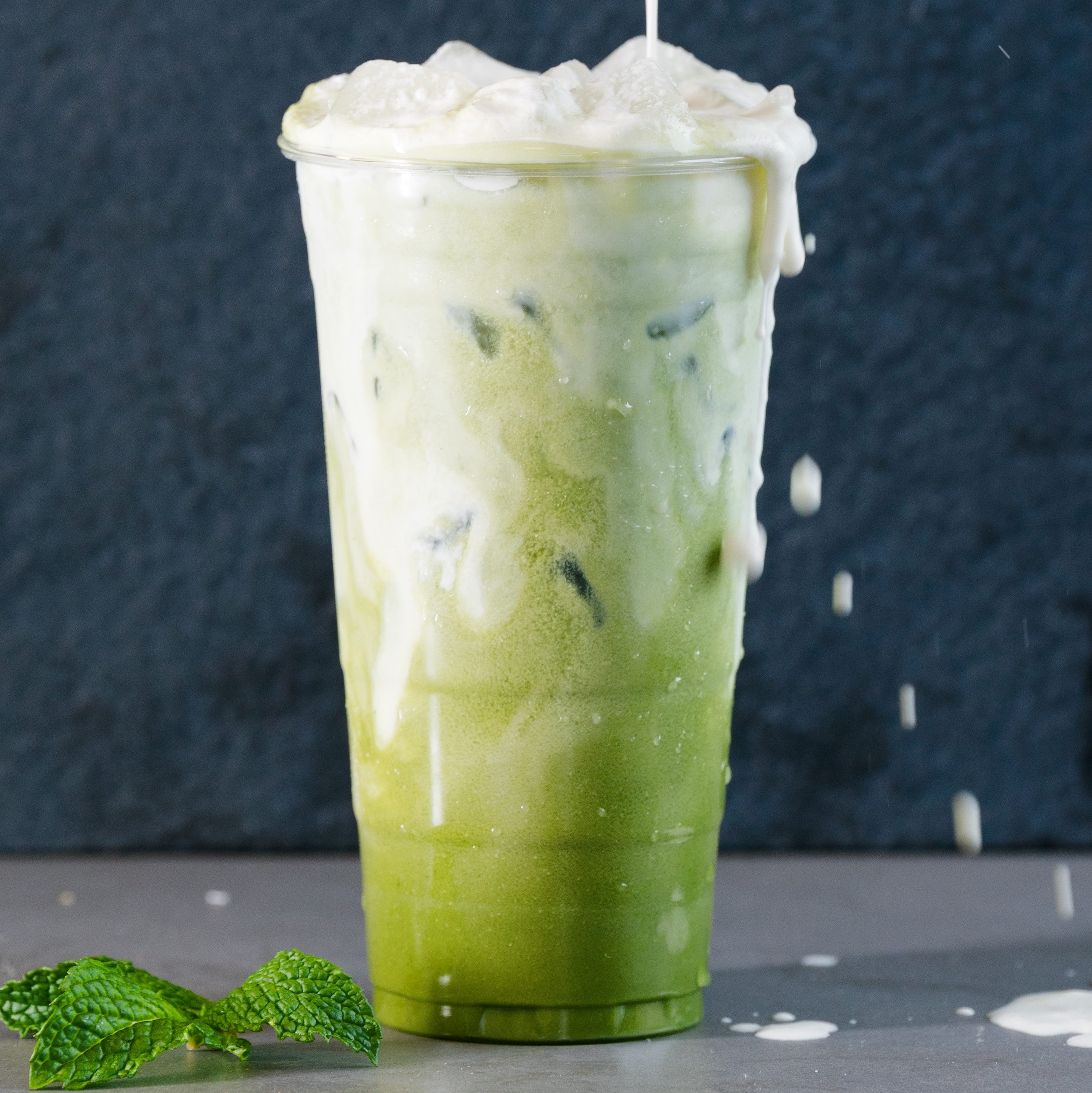 Coconut Milk Matcha (Tra Matcha Nuoc Cot Dua).