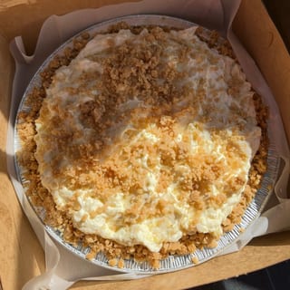Pineapple Cream Pie (Eleanor) 9”