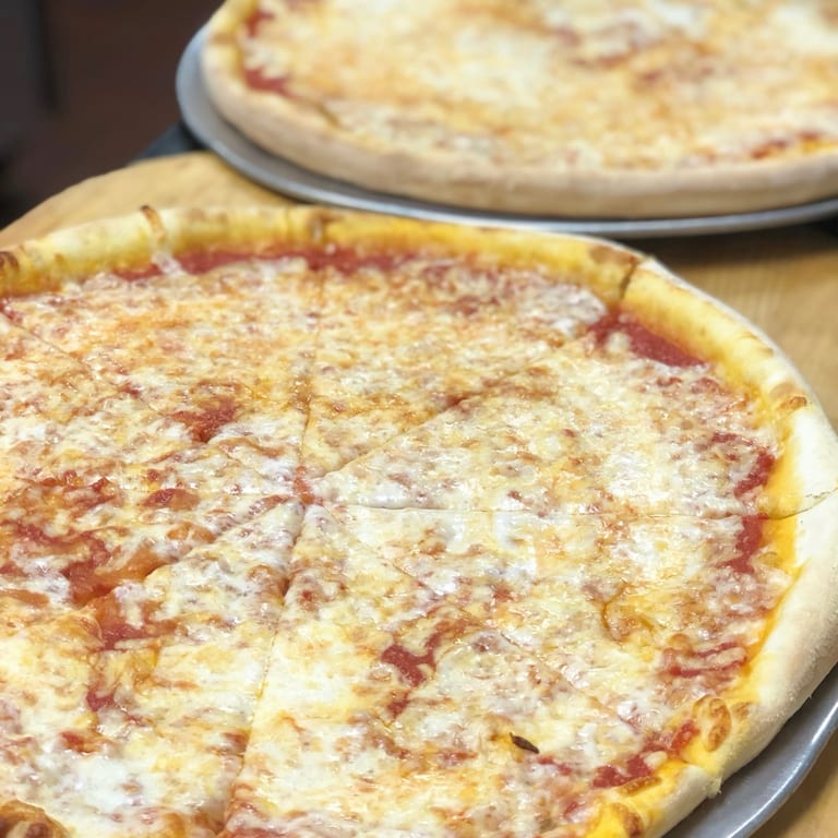 Delicious Chicken Alfredo and More Italian Favorites