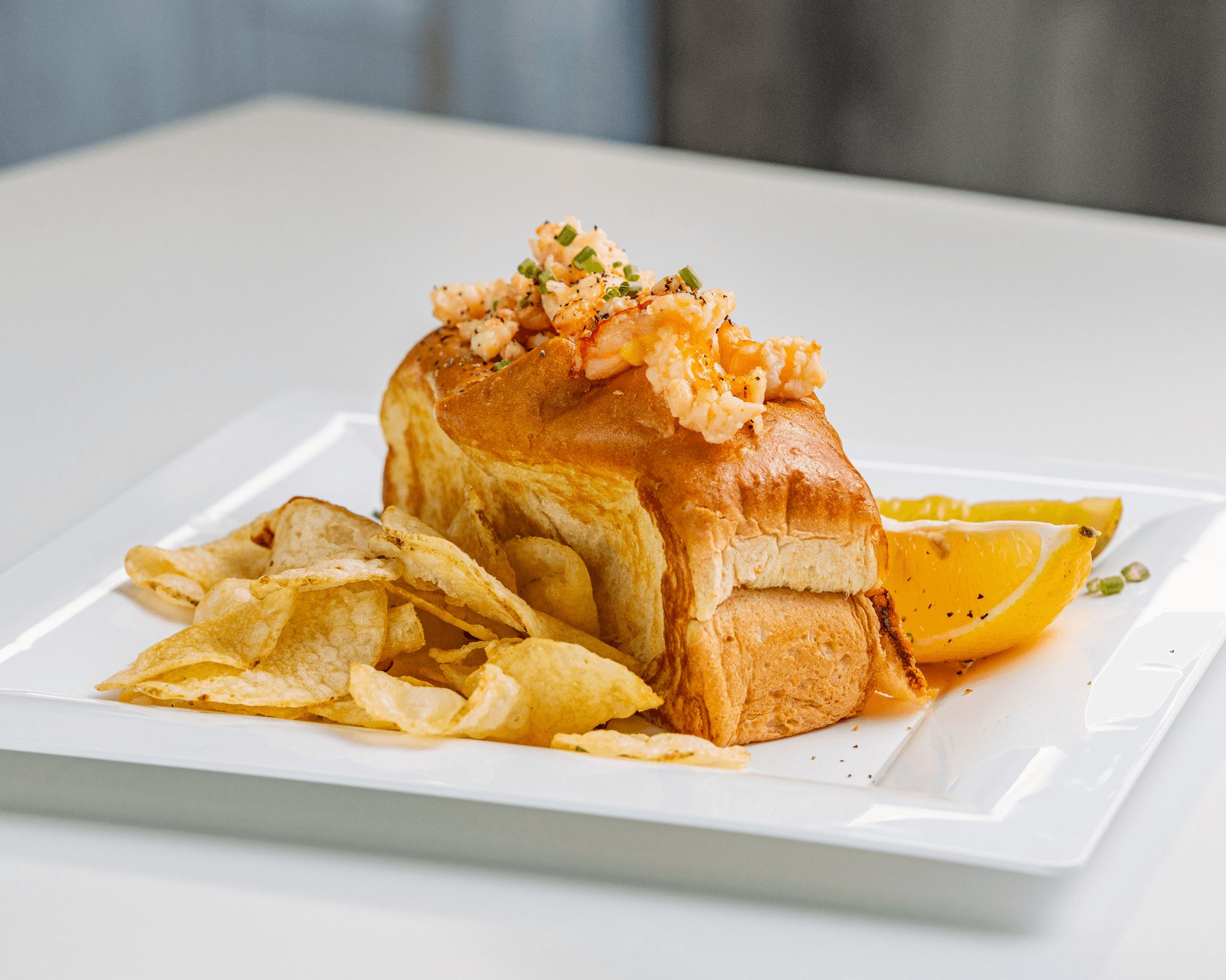 Garlic (Lobster Fusion Roll) Combo.