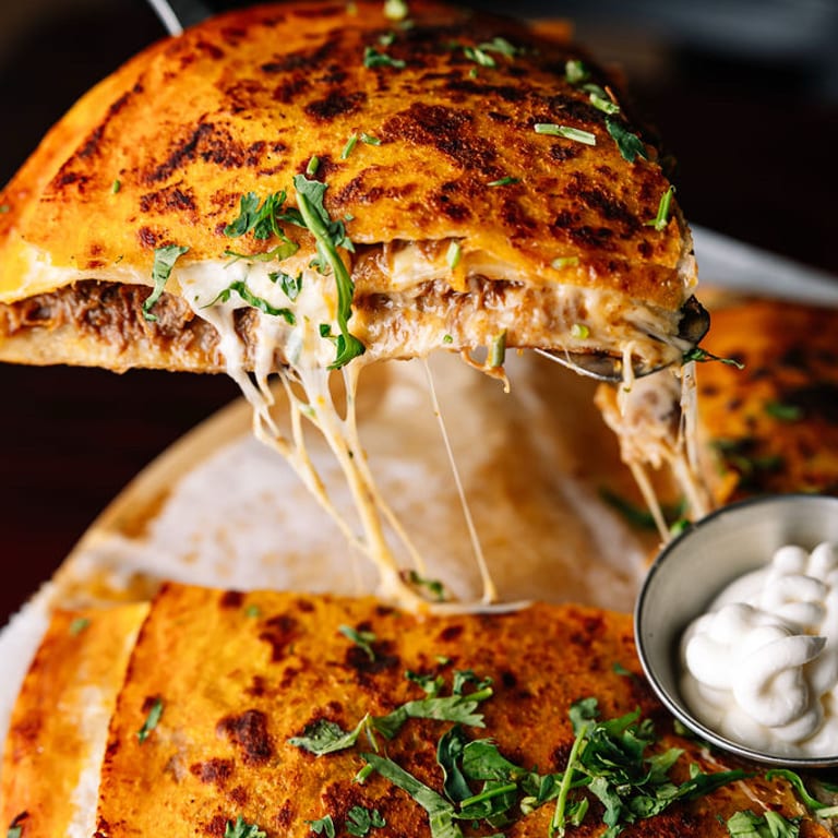 Birria Pizza: A Delicious Fusion of Flavors