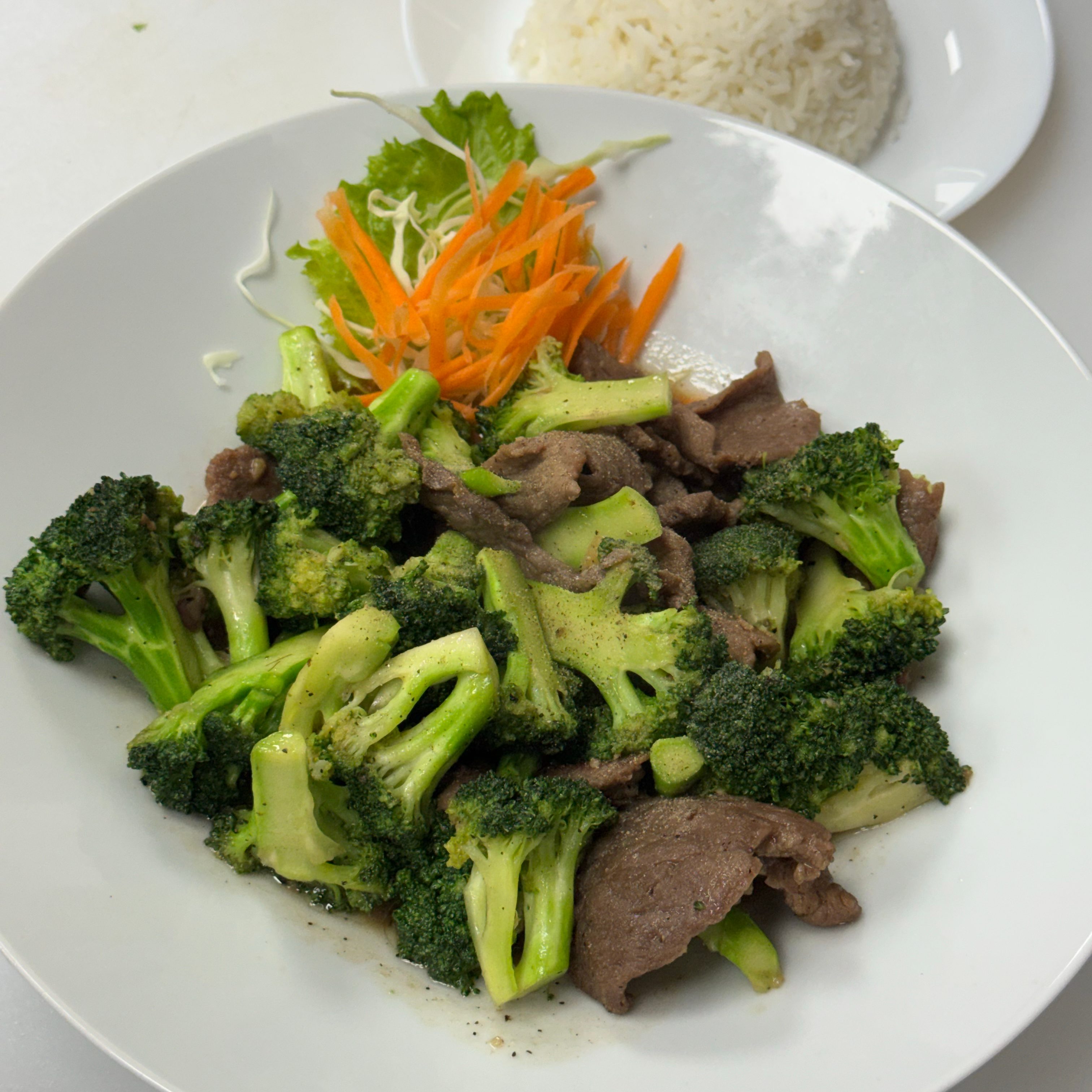 Stir Fried Broccoli with your choice of Protein.
