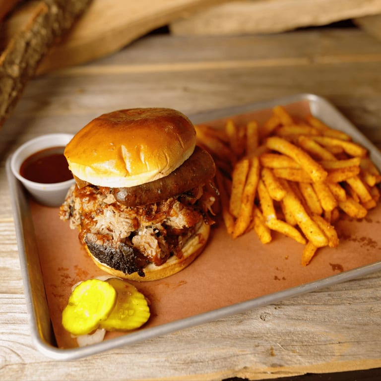 Fresh Salads to Complement Your Meal