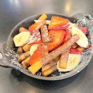 Straw Banana Funnel Fries