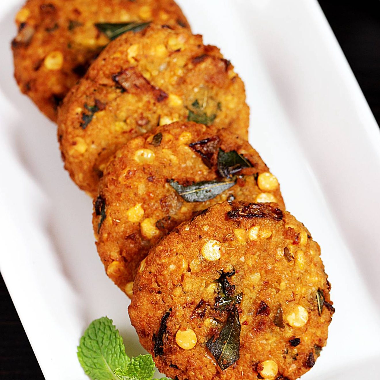Masala Vada (5pcs)(starts From 4pm).