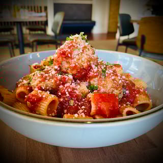 Rigatoni with Meatballs