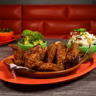 Smothered Chicken Wings