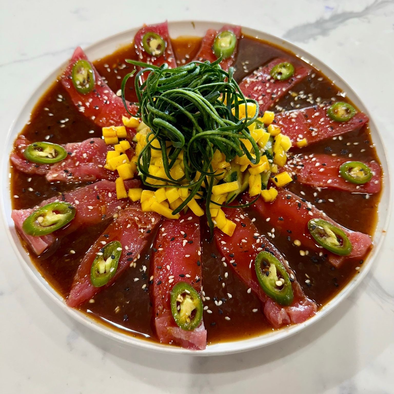 Sashimi De Atún / Tuna Sashimi.