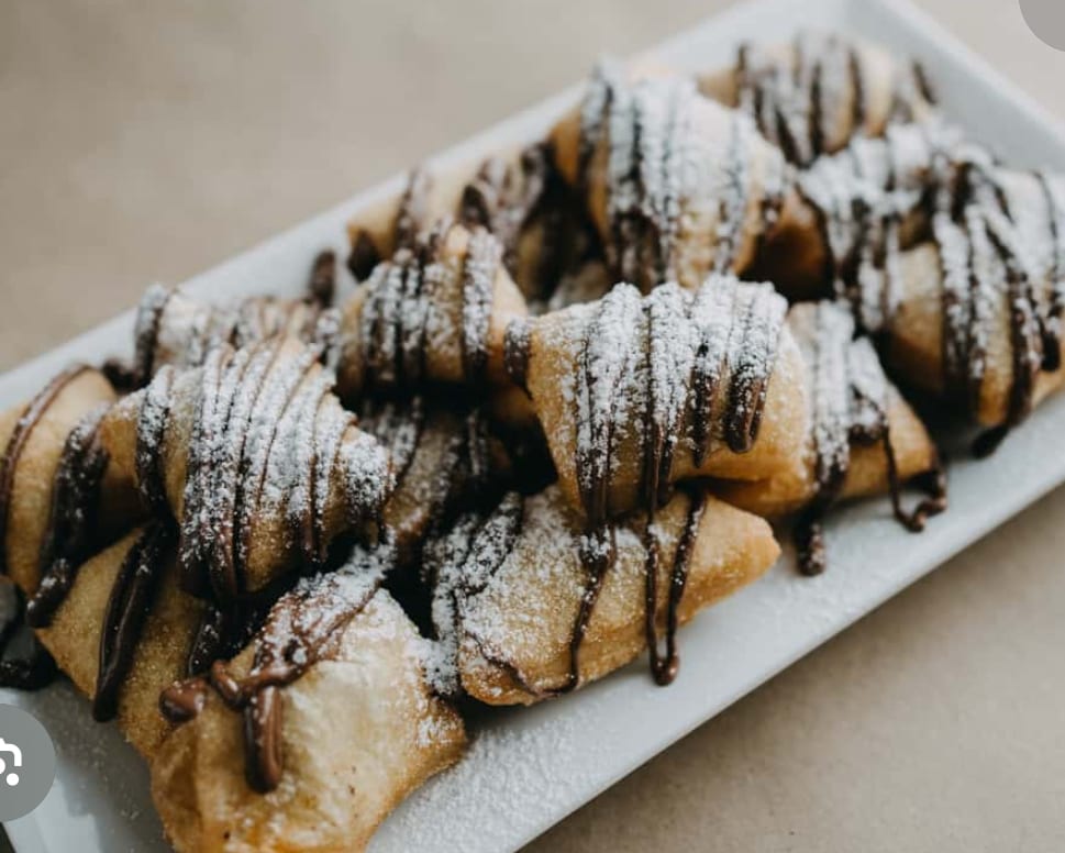 Zeppoles.