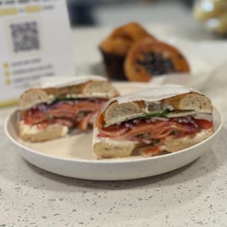 The LUXE “Nova Lox” Bagel