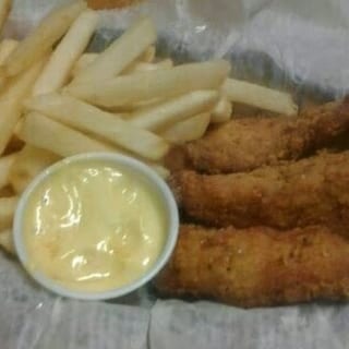 3 pc fingers and fries
