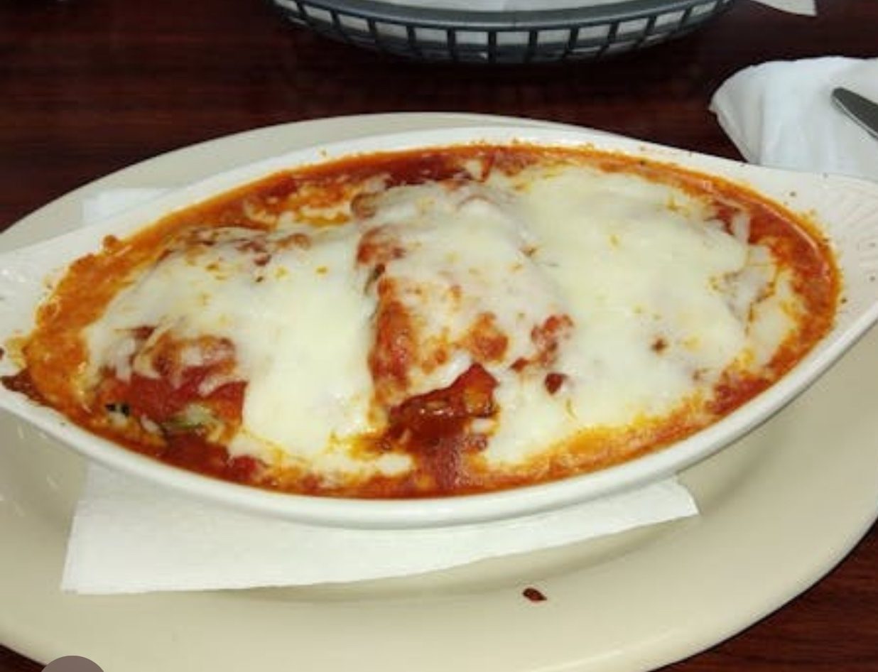 Baked cheese ravioli.