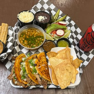 Birria Tacos w/Cheese Combo