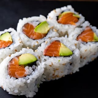 Avocado Roll (6)
