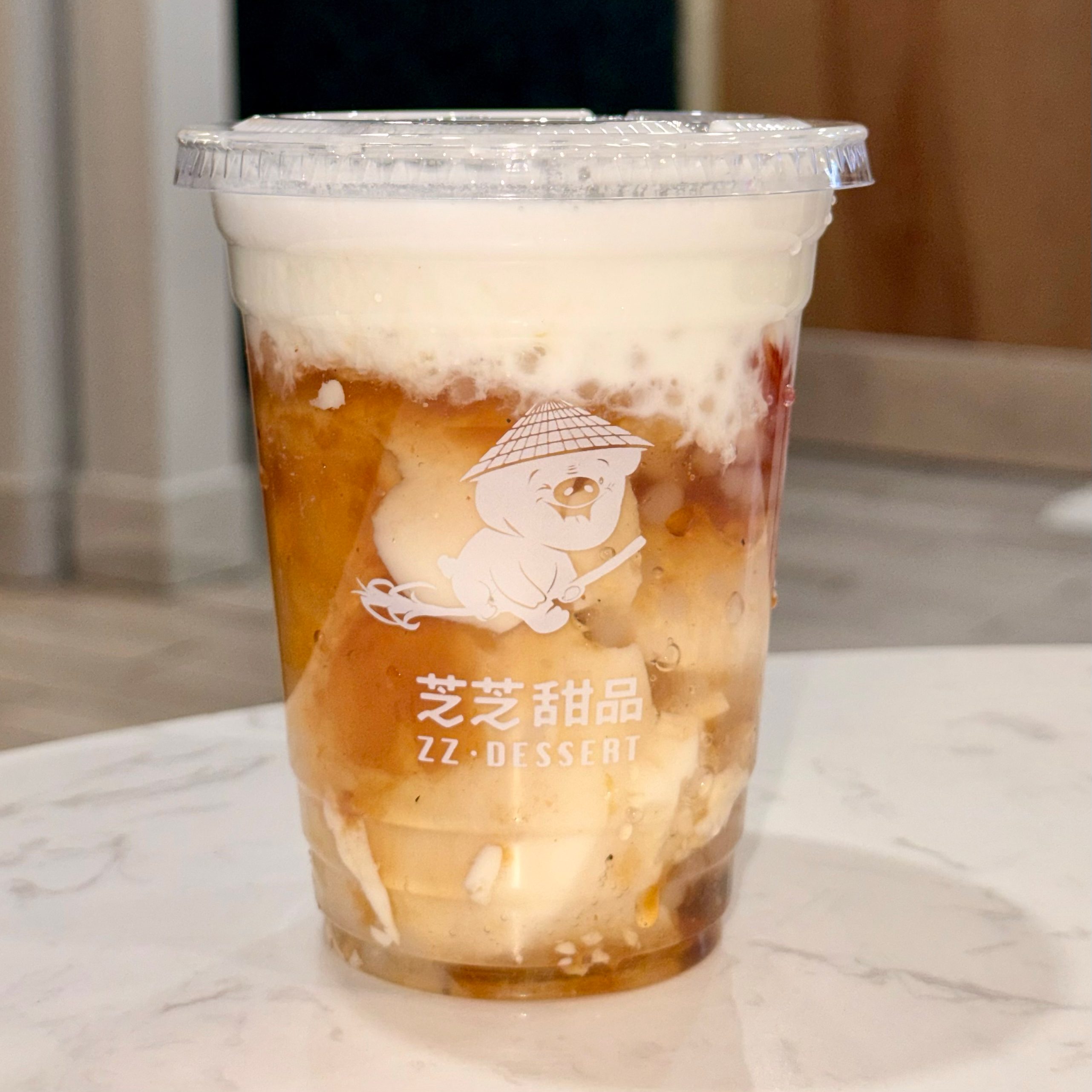 Milk Pudding Peach Gum Sago.