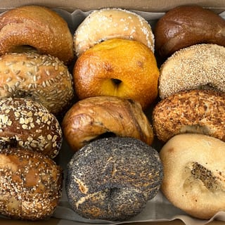 Baker's Dozen Bagels
