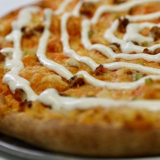 Buffalo Ranch Chicken Pizza (12").