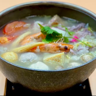 H04. Lamb Pot 酸菜羊肉鍋.