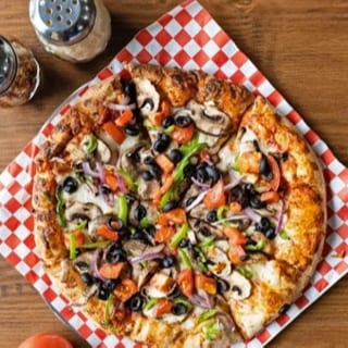 Veggie Lover's Pizza (Medium)