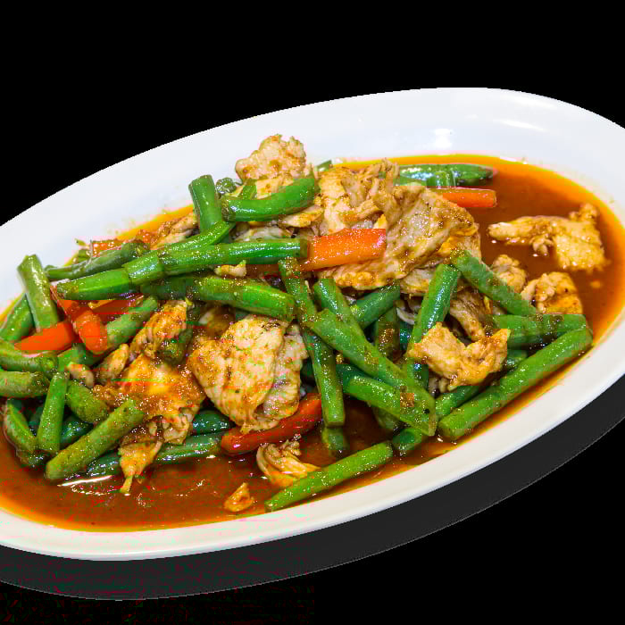 Pad Prik Khing 🌶️ (Stir Fried Green Bean in Chili Paste).
